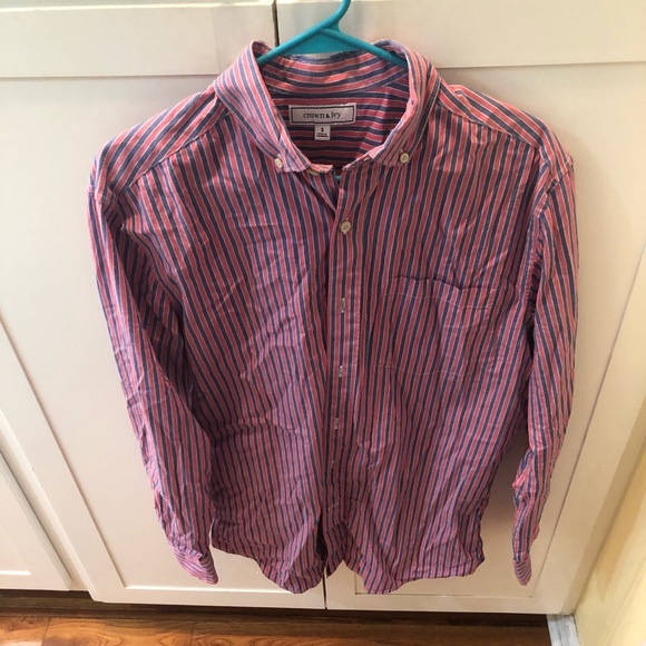 Crown & Ivy Pink and blue striped button down - Picture 1 of 3